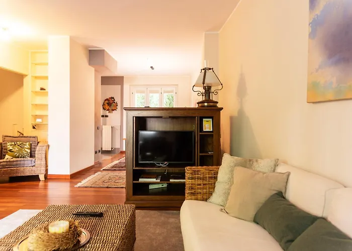 Moscova-brera Elegante Con Giardino Privato 밀라노