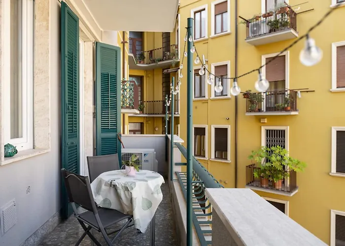 Citylife Modern Bilo - M5 Lotto & M1 Amendola Fiera شقة ميلان