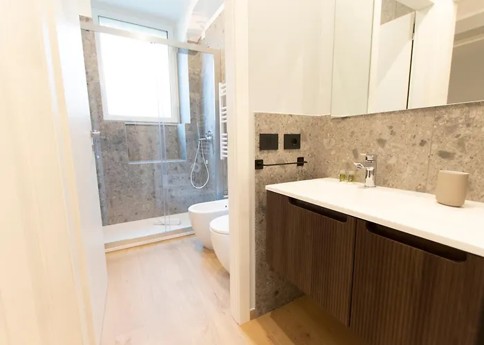 Ihost Luxury -private Parking- Plana 4 Apartmán *