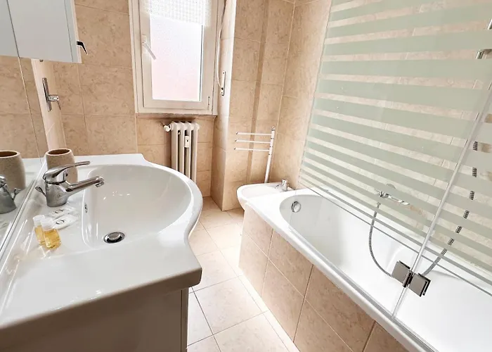 Apartment Ihost - Bergamo 12