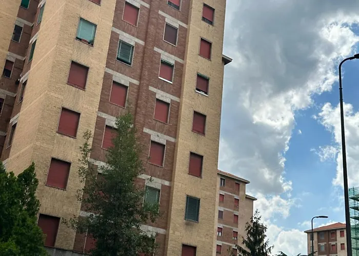 Kittens House بيت ضيافة ميلان