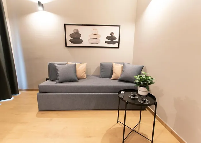 Ihost Luxury -free Parking- Plana 6 *