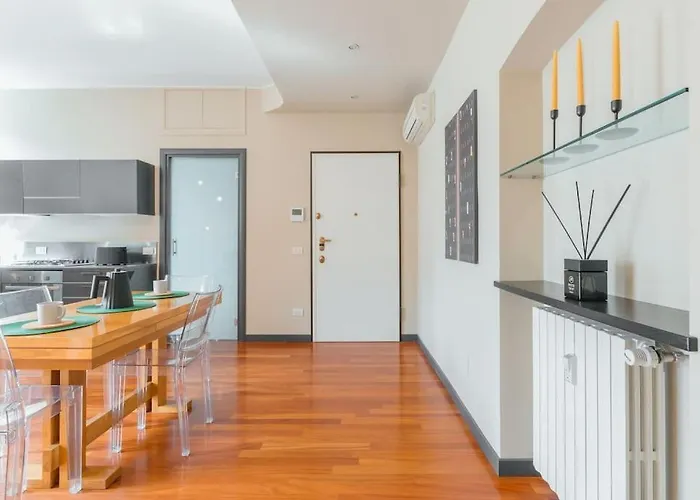 R Sterlizia House Apartment *