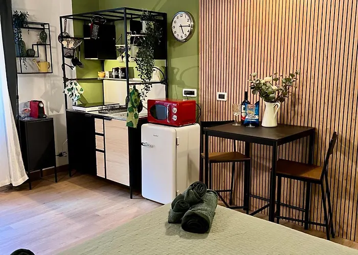 La Bella Charme 3 Km Away From Duomo/ Netflix & Wi-fi Included Apartmán *