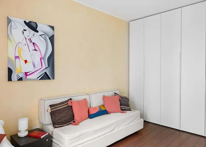 Elegant And Roomy 公寓 *