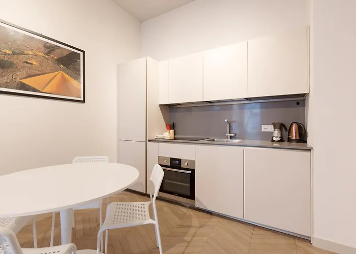 Guesthost - Cordusio Enchanting * Милан