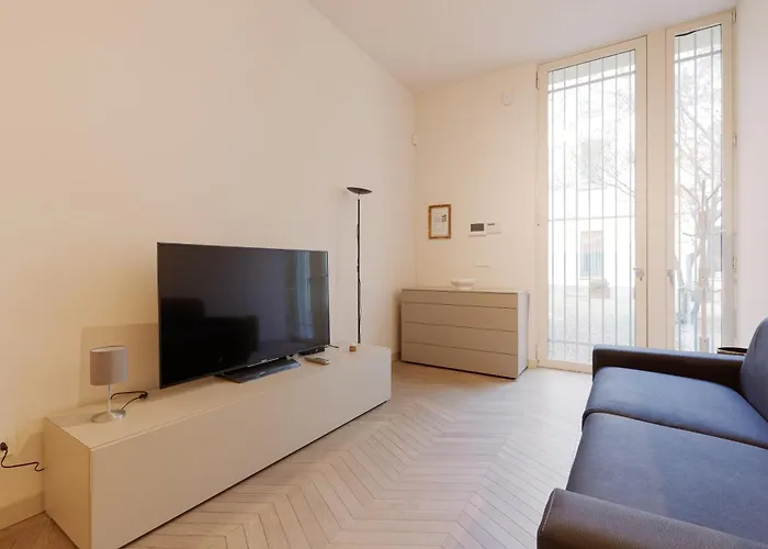 Апартаменты Guesthost - Cordusio Enchanting