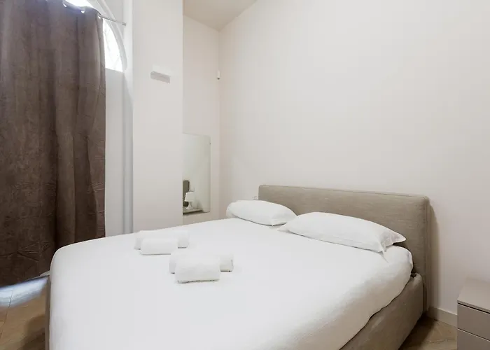 Guesthost - Cordusio Enchanting