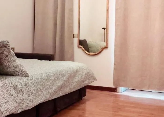 公寓 3 Minutes On Foot From Duomo! Big Apartament With 3 Bedrooms And Balcony *