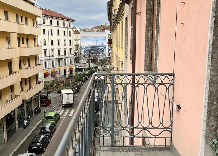 La Dolce Vita - Moscova 2 * 밀라노