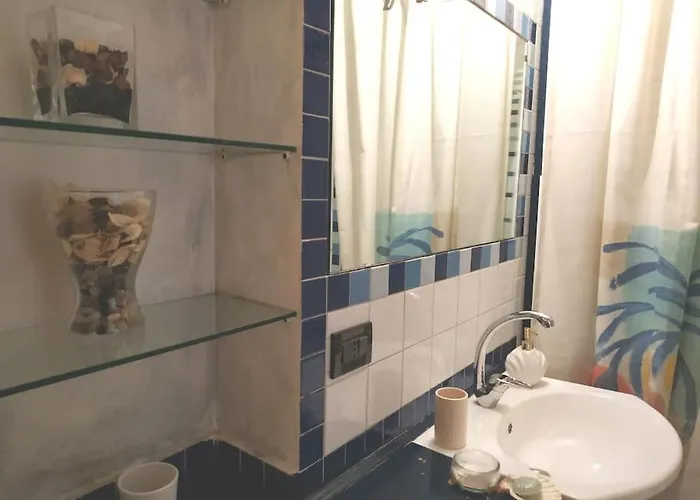 Gold House Stazione * Milano