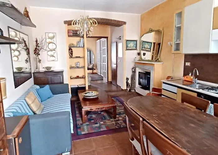 Gold House Stazione Appartamento *