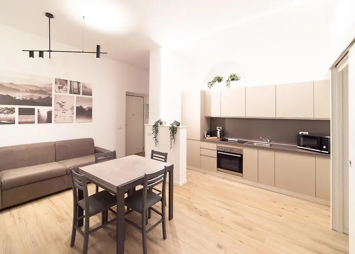 Hbhall Porta Romana Appartamento