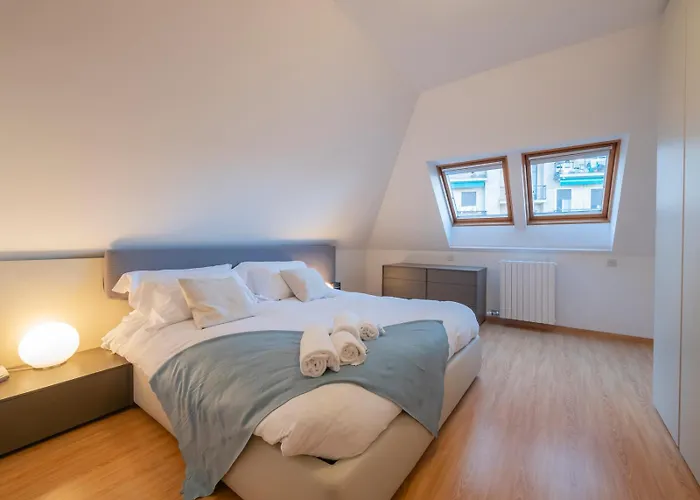 Xenia - Luxury & Elegant Penthouse In Life *