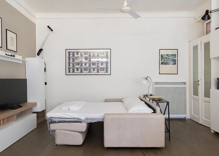 Elegante Bilocale In Zona Risorgimento *