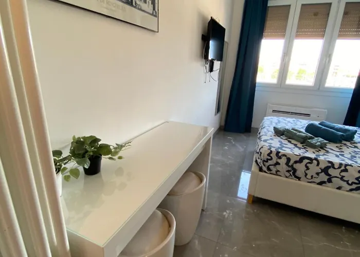 아파트 Hostmate - - Sammartini - *