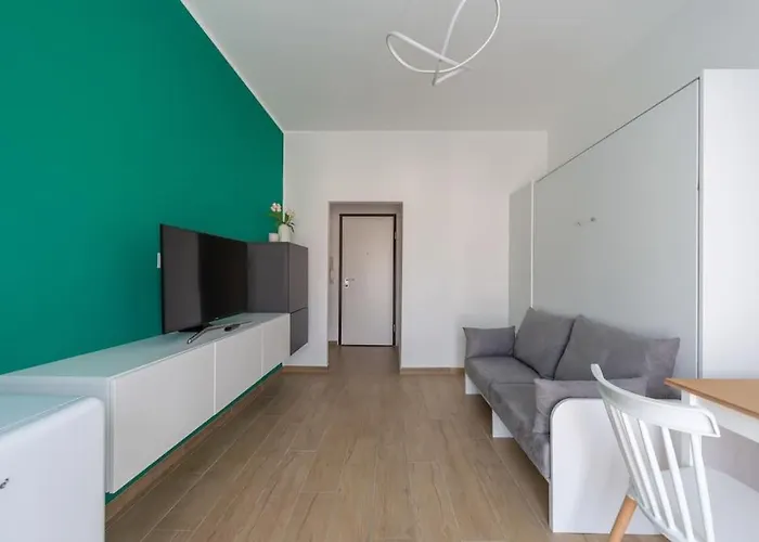 Luminoso Monolocale Zona Fondazione Prada Apartmán *