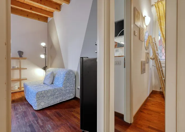Apartmán Joivy Welcoming Flat With Balcony Next To Naviglio Grande *