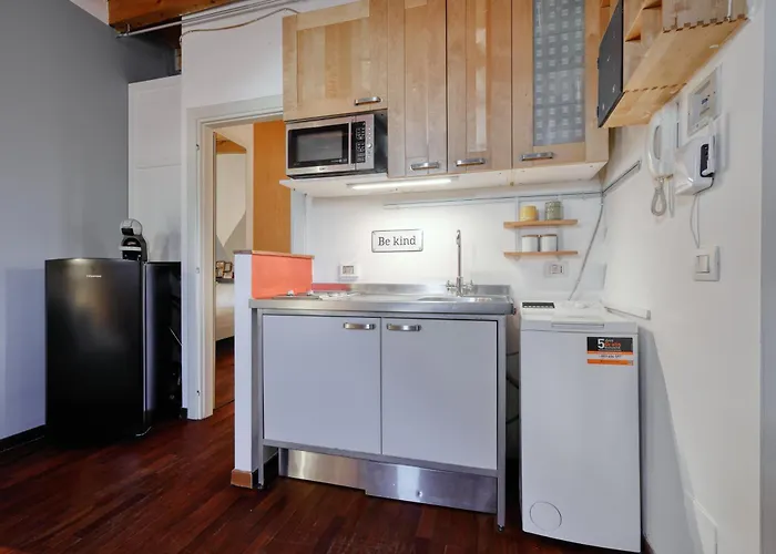 Joivy Welcoming Flat With Balcony Next To Naviglio Grande Apartmán *