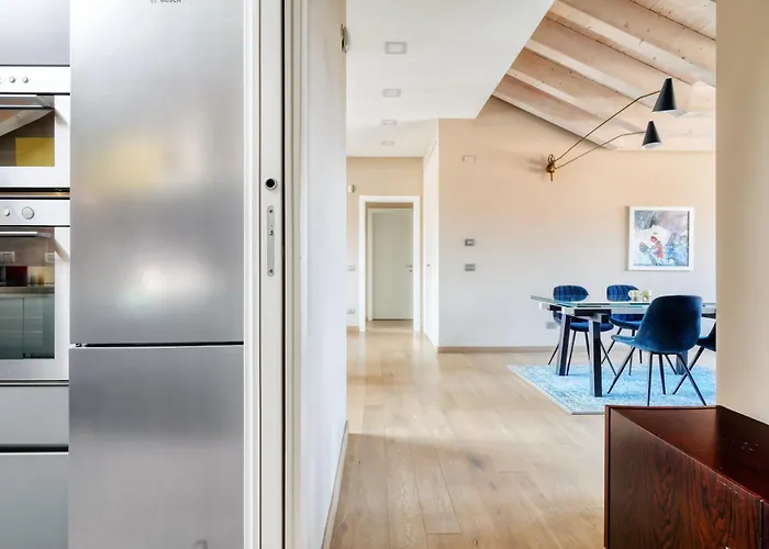 Joivy Elegant With Parking And Balcony Apartamento