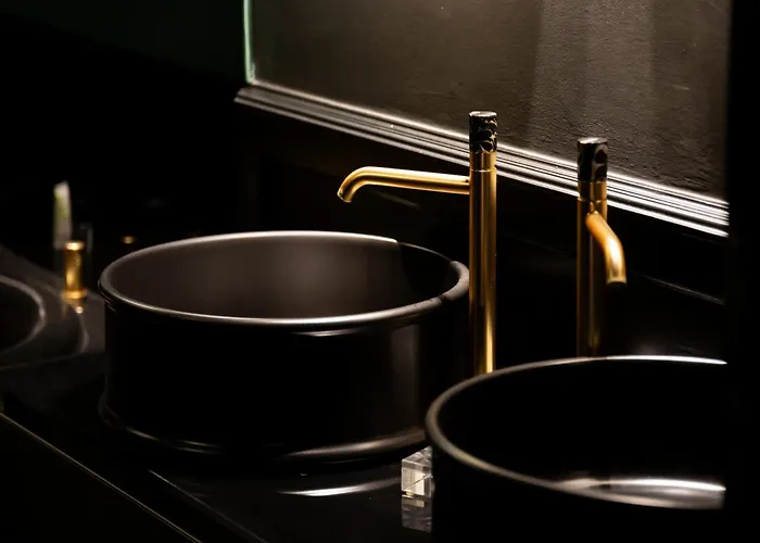 The Rent - Refined Loft In Downtown Apartmán