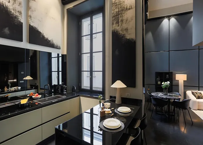 The Rent - Refined Loft In Downtown Apartmán *