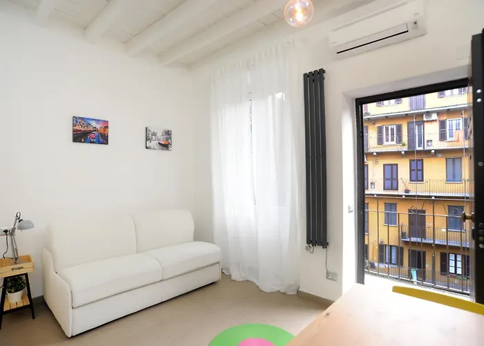 Appartamento Travel Inside Srl - Custodi Milano