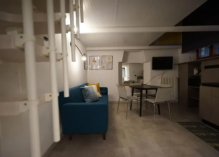 A Due Passi Dal Bosco Verticale Appartement