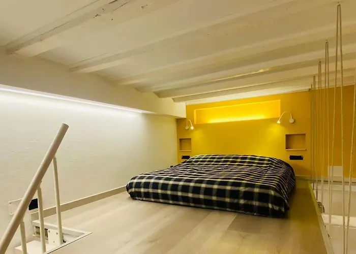 A Due Passi Dal Bosco Verticale * Milaan