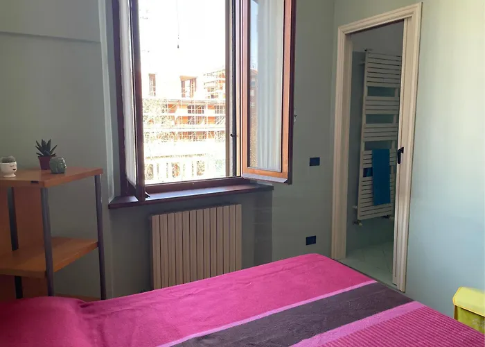 בית הארחה Umbria 60 - Porta Romana, 10' Walk To Olympic Village Cortina 2026 מילאנו