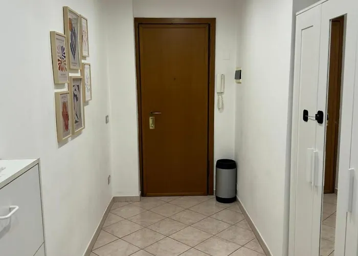 Accomodo Mib62 Bivano Forlanini * Милан