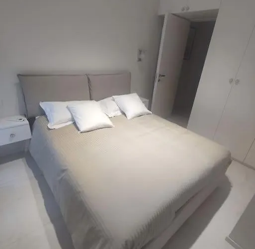 Aporti Appartamento Milano