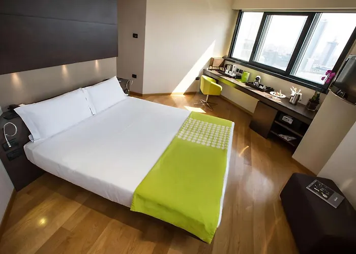 Western The Hub Milano