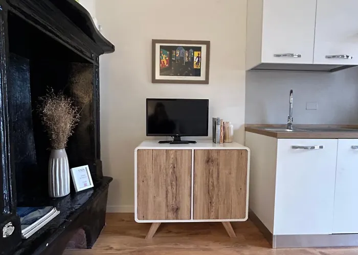 Elegante Bilocale, A Pochi Passi Dalla Metro Pasteur Mediolan