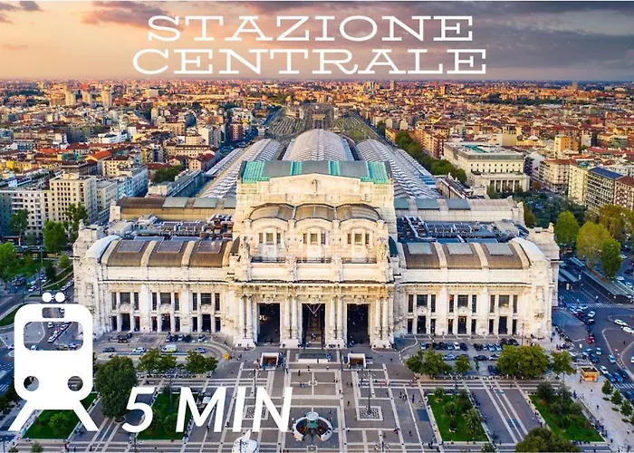 Moscova-brera Elegante Con Giardino Privato 아파트