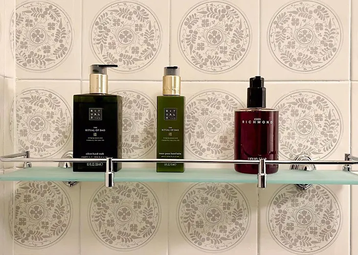 Oasis In The Center Of * Milano