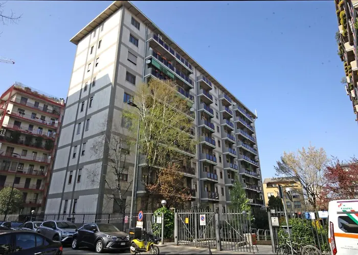Movie Heaven Esclusivo A 800mt Dalla Metro Appartamento Milano