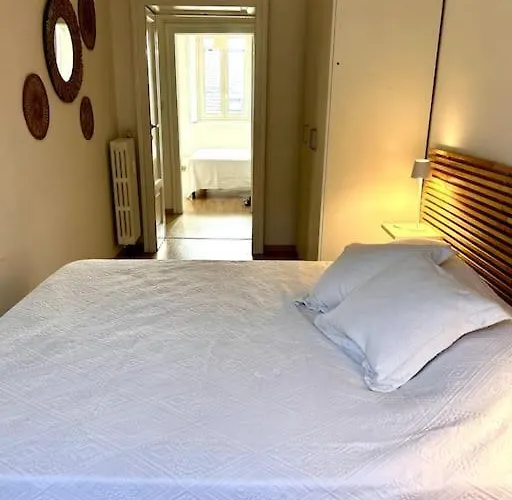 Elegante In Centro Apartment *