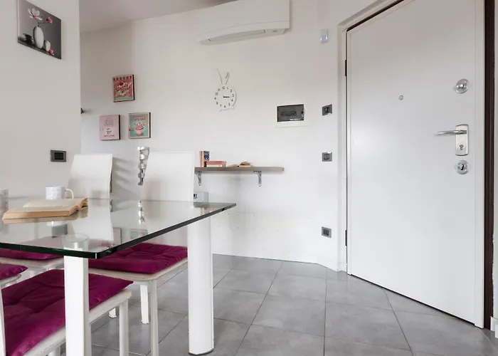 Italianway Comfort - Meda 27 B Апартаменты *