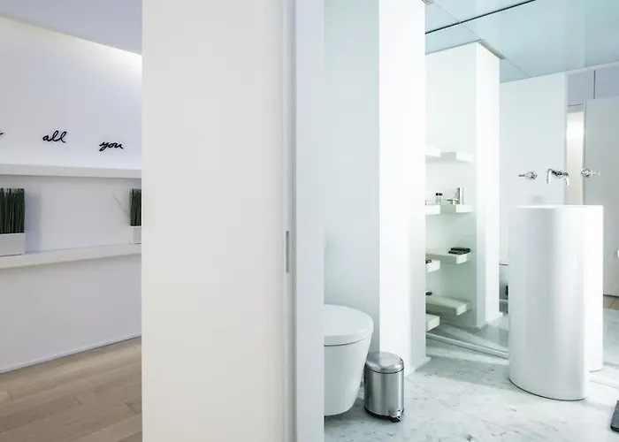 Charming Near Duomo * Milán