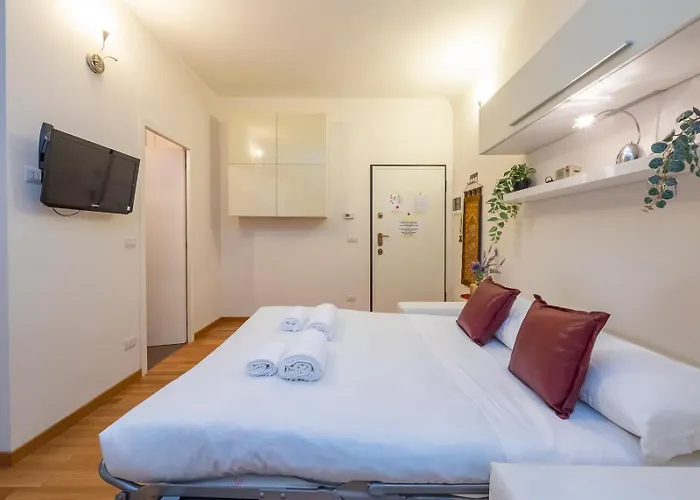 I Host - Bergamo 3 *