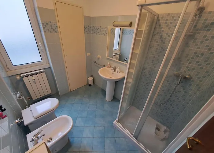 Comfortable And Spacious In * Milánó