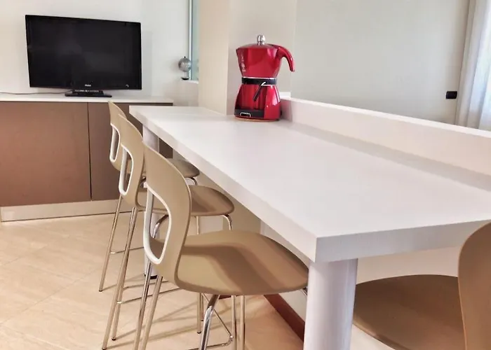 Vicino Metro Precotto, Garage Gratuito *