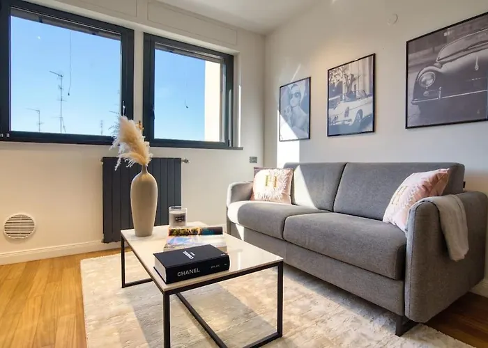 Italianflat - Canal Couture, Navigli Luxury Retreat *