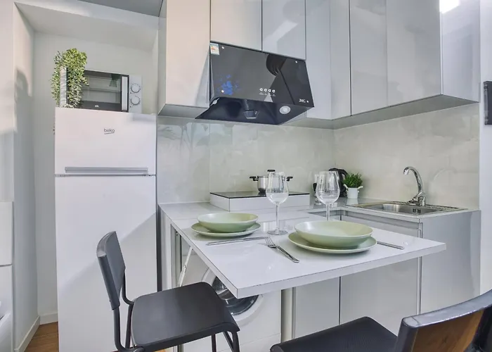 Apartmán Rosmini13; Lil Gem In Sempione District *