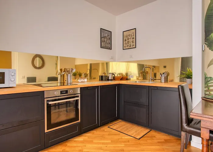 Charming In Tortona Navigli District Apartament *