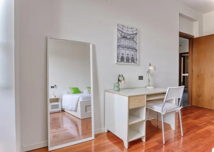 Balilla30; Spacious 2 Bedroom Next To Center Apartament