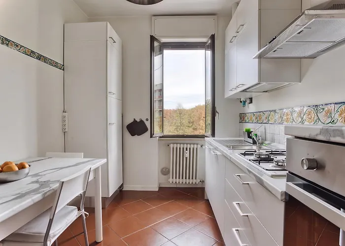 公寓 Balilla30; Spacious 2 Bedroom Next To Center *