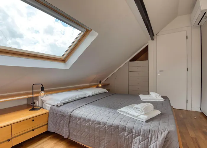 Royal -montenapoleone- Apartment