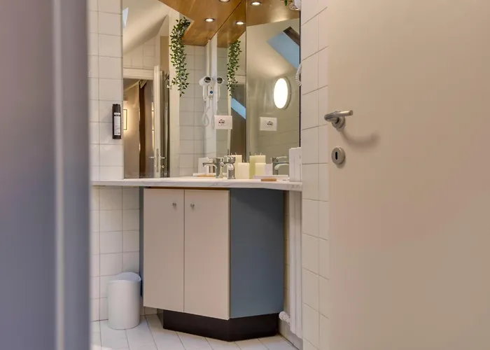 Royal -montenapoleone- Apartment *